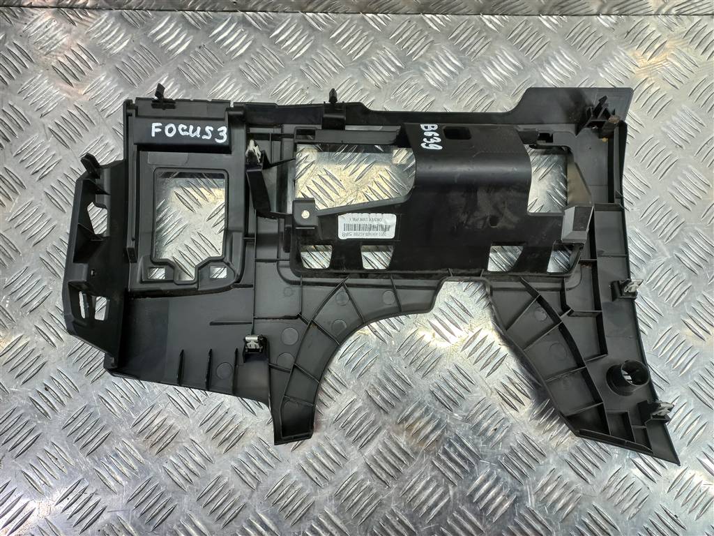 накладка FORD Focus 2.0 AMT (160 л.с.)Focus  III рестайлинг (2014—2019) Седан DM51A043A88AG3, 1550 рублей, Москва