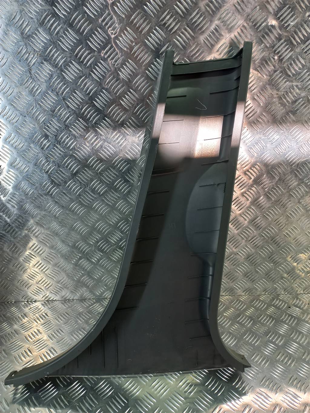 обшивка CHEVROLET  SPARK 1.0 MT (67 л.с.)Spark  M300 (2009—2016) Хетчбэк 95990925, 1440 рублей, Москва