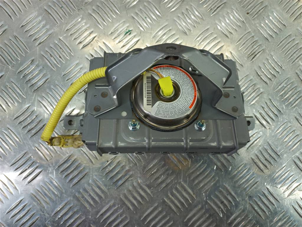 подушка безопасности пассажира SUZUKI JIMNY 1.3 4WD MT (86 л.с.)Jimny  III рестайлинг (2005—2012) Внедорожник 73910-76J00, 6609 рублей, Москва