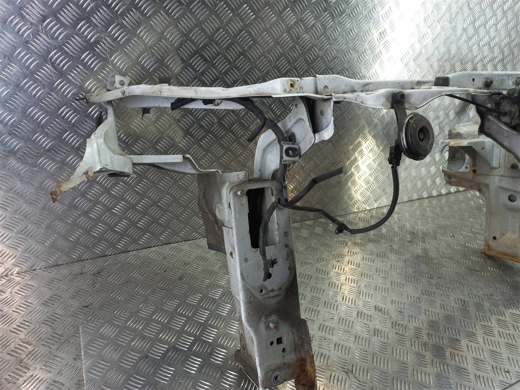 панель (телевизор) SUZUKI SX4 1.6 4WD MT (112 л.с.)SX4  I рестайлинг (2009—2014) Внедорожник 5823079J00, 9600 рублей, Москва