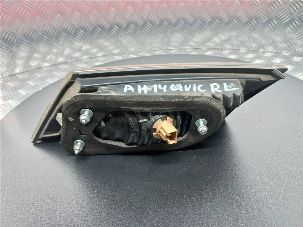 фонарь внутренний HONDA Civic 1.8 MT (140 л.с.)Civic  VIII (2005—2009) Хетчбэк 226-16874, 1670 рублей, Москва