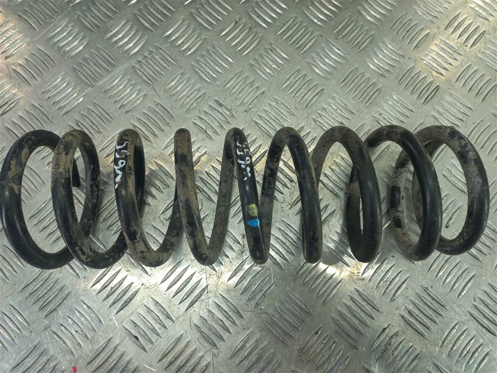 пружина SUZUKI JIMNY 1.3 AT (85 л.с.)Jimny  III рестайлинг (2005—2012) Внедорожник 41311-81A50, 2700 рублей, Москва