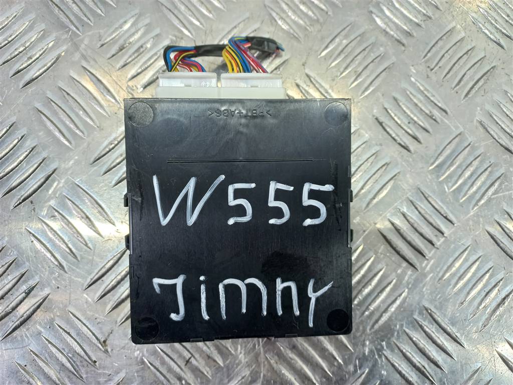 блок управления полным приводом SUZUKI JIMNY 1.3 4WD MT (86 л.с.)Jimny  III рестайлинг (2005—2012) Внедорожник 3888576J00, 1090 рублей, Москва