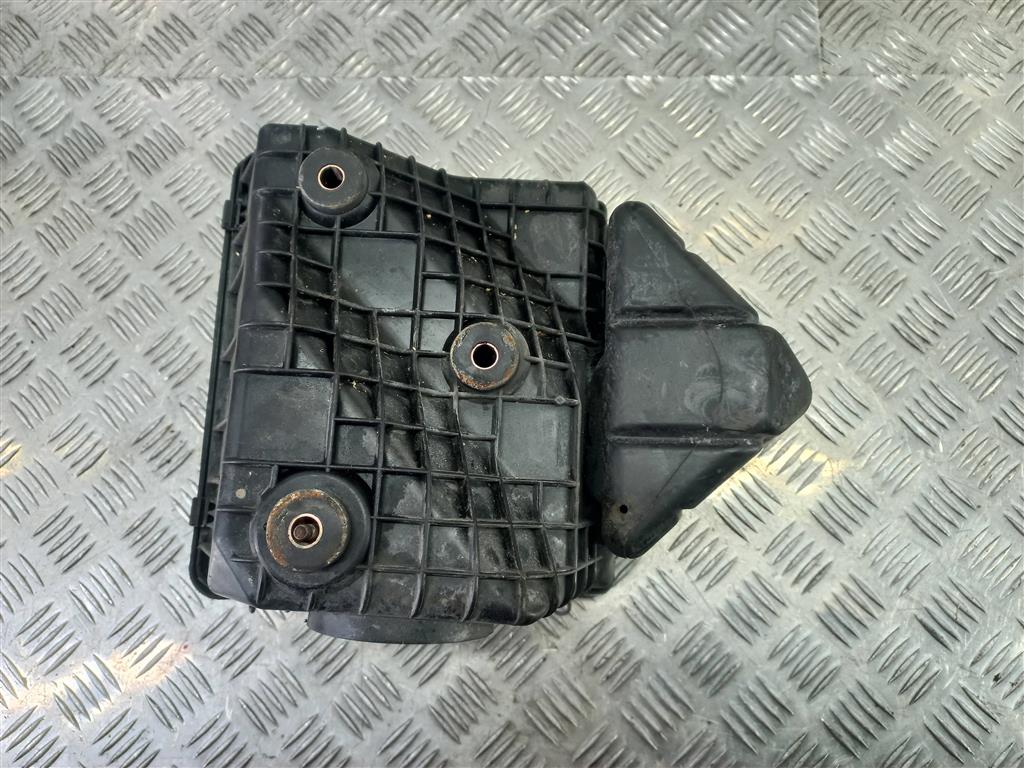 корпус воздушного фильтра MITSUBISHI PAJERO SPORT 3.0 AT (170 л.с.)Pajero Sport  I (1996—2004) Внедорожник MR127419, 1550 рублей, Москва