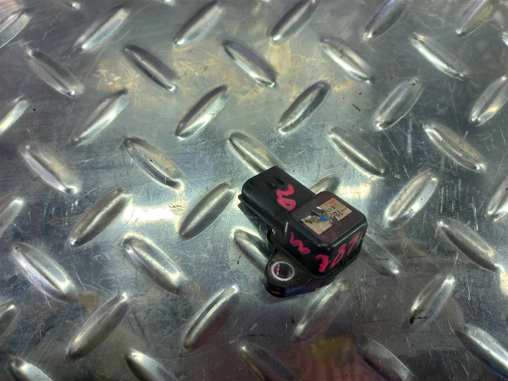 датчик положения распредвала SUZUKI Grand Vitara 2.0 4WD AT (140 л.с.)Grand Vitara  II (2005—2008) Внедорожник J5T32171, 1780 рублей, Москва