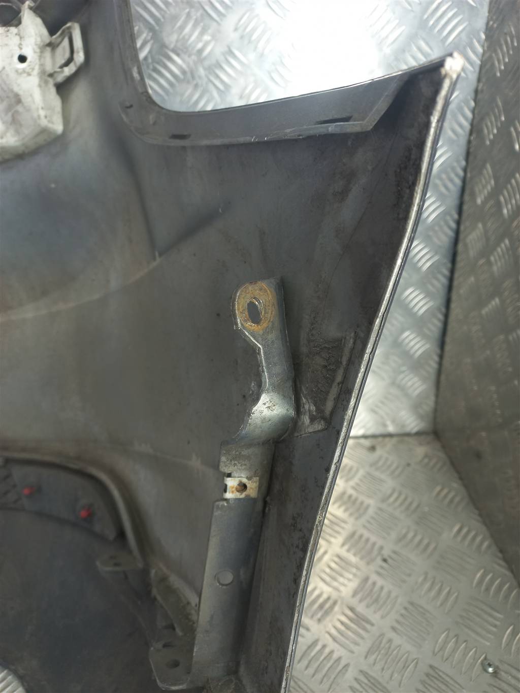 бампер FORD Focus  1744011, 6270 рублей, Москва