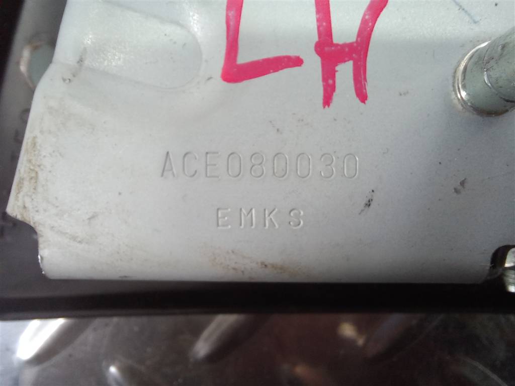 подушка безопасности боковая (сиденье) SUZUKI Grand Vitara 2.0 4WD AT (140 л.с.)Grand Vitara  II (2005—2008) Внедорожник 85850-65J00, 1780 рублей, Москва