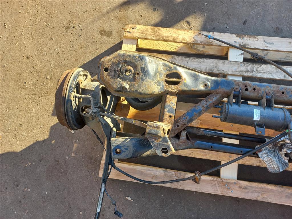 балка FORD Focus  1830929, 15119 рублей, Москва