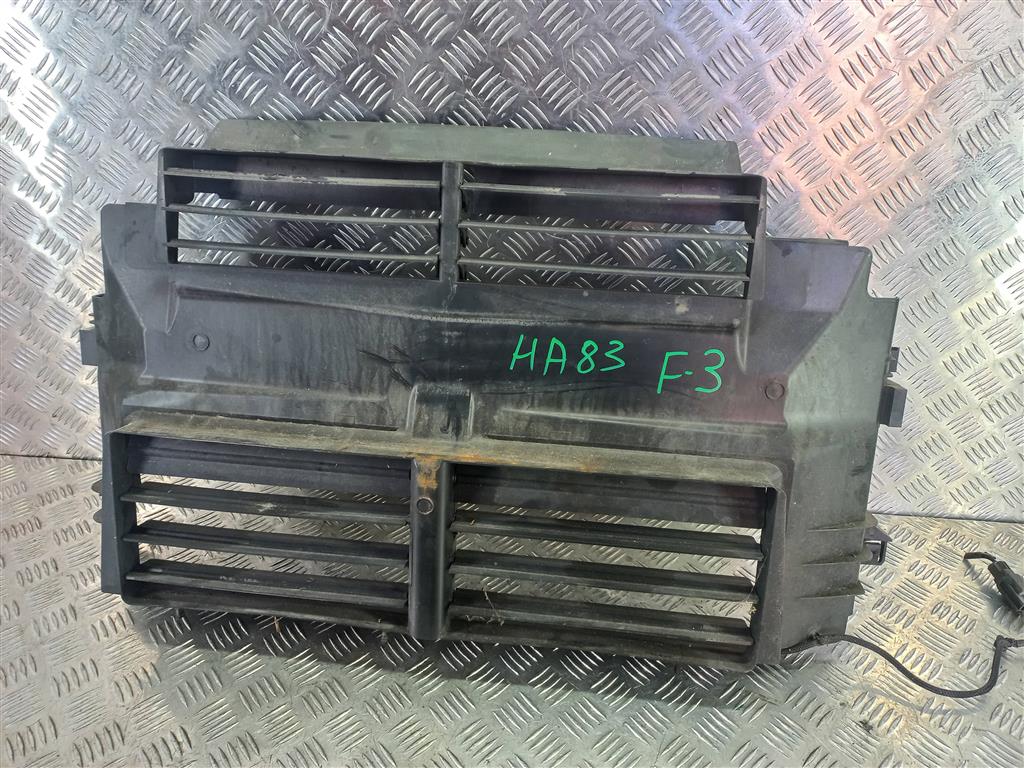 воздуховод радиатора FORD Focus  1784855, 6730 рублей, Москва