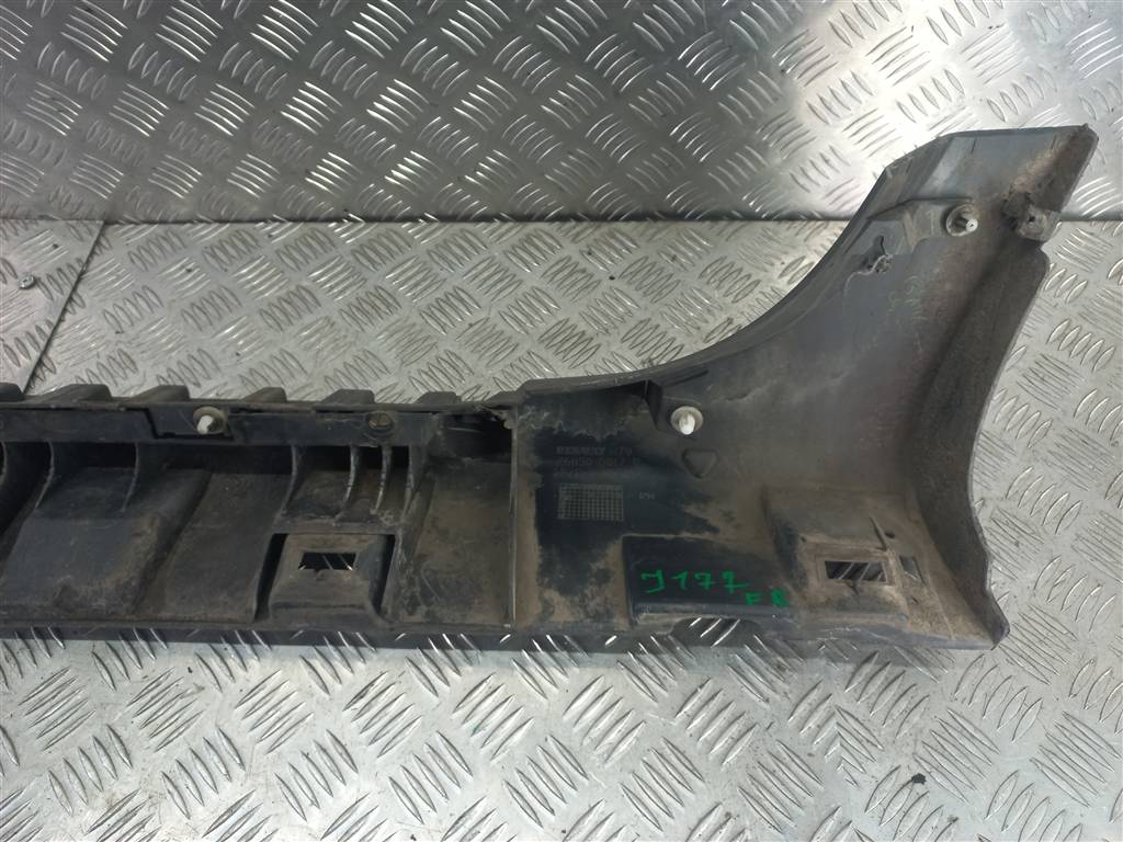 накладка порога Renault Duster  768505017R, 6609 рублей, Москва