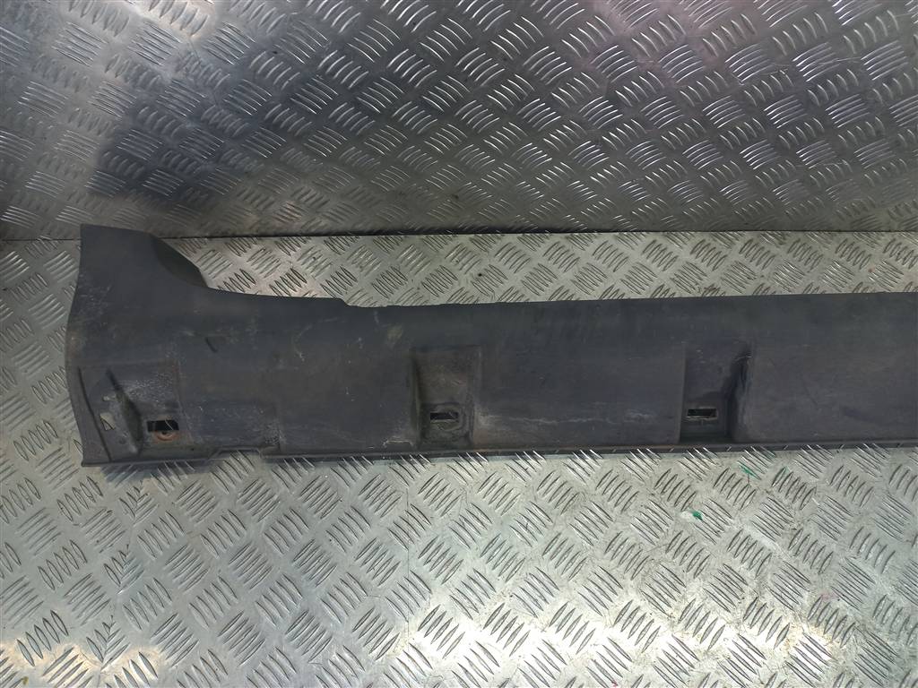 накладка порога Renault Duster  768516558R, 6380 рублей, Москва