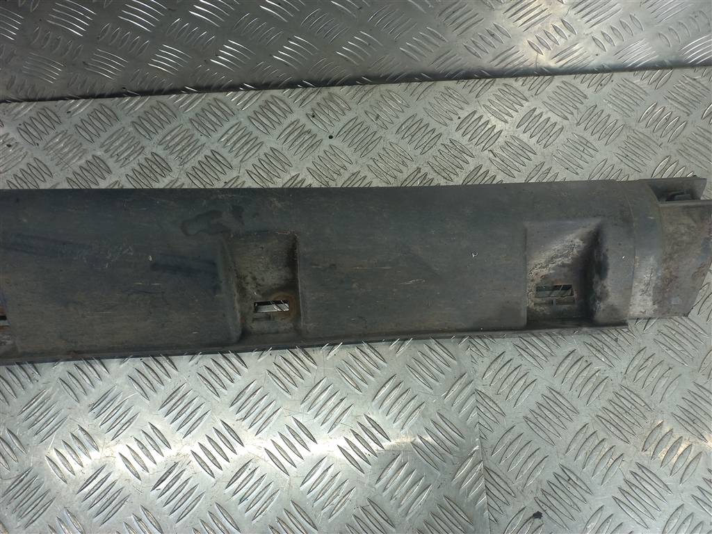 накладка порога Renault Duster  768516558R, 6380 рублей, Москва