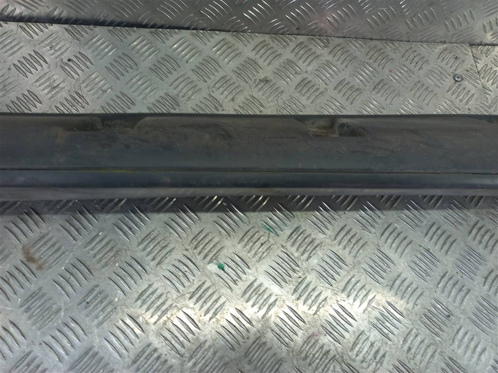 накладка порога Renault Duster  768516558R, 6380 рублей, Москва