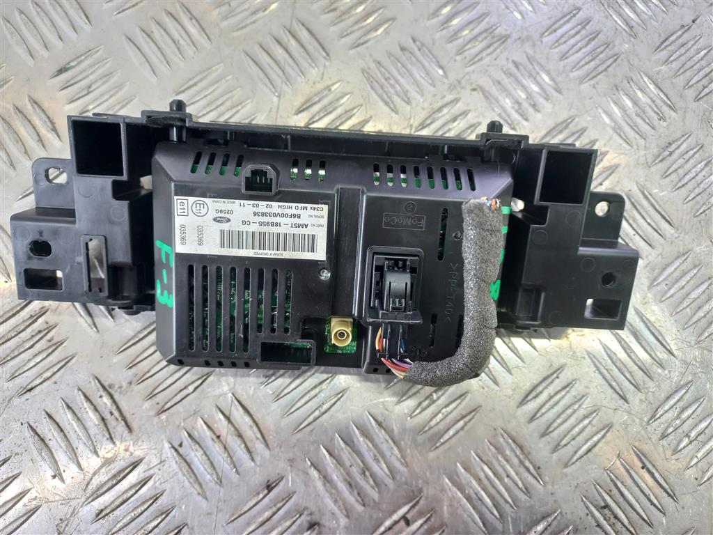 дисплей информационный FORD Focus  1864815, 8450 рублей, Москва