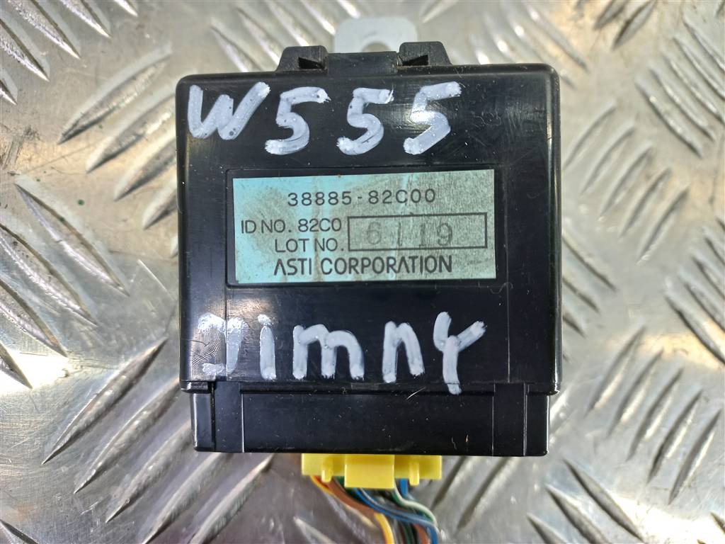 блок управления полным приводом SUZUKI JIMNY 1.3 4WD MT (86 л.с.)Jimny  III рестайлинг (2005—2012) Внедорожник 3888582C00, 1780 рублей, Москва