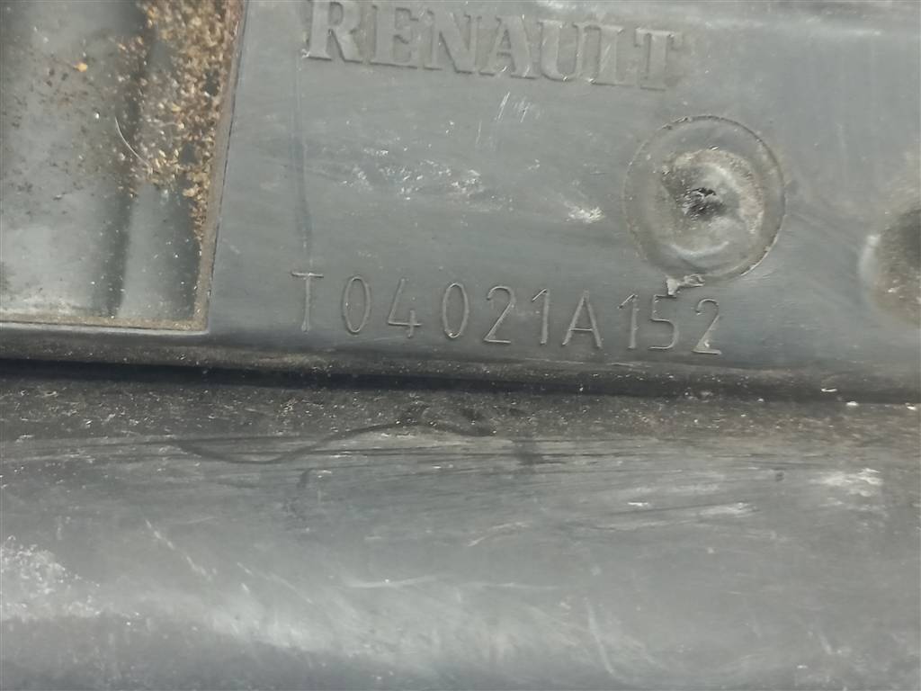 резонатор воздушного фильтра Renault Duster  t04021A152, 3160 рублей, Москва