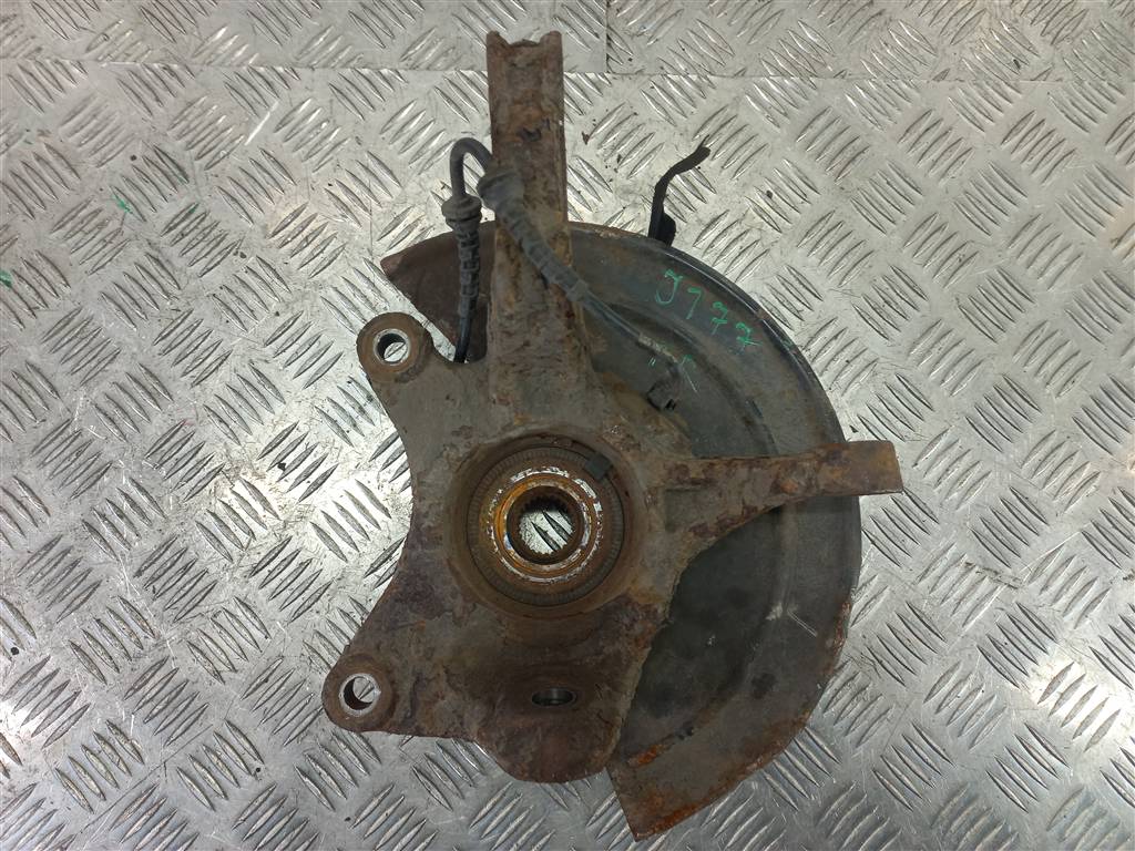 кулак Renault Duster  8200881914, 11210 рублей, Москва