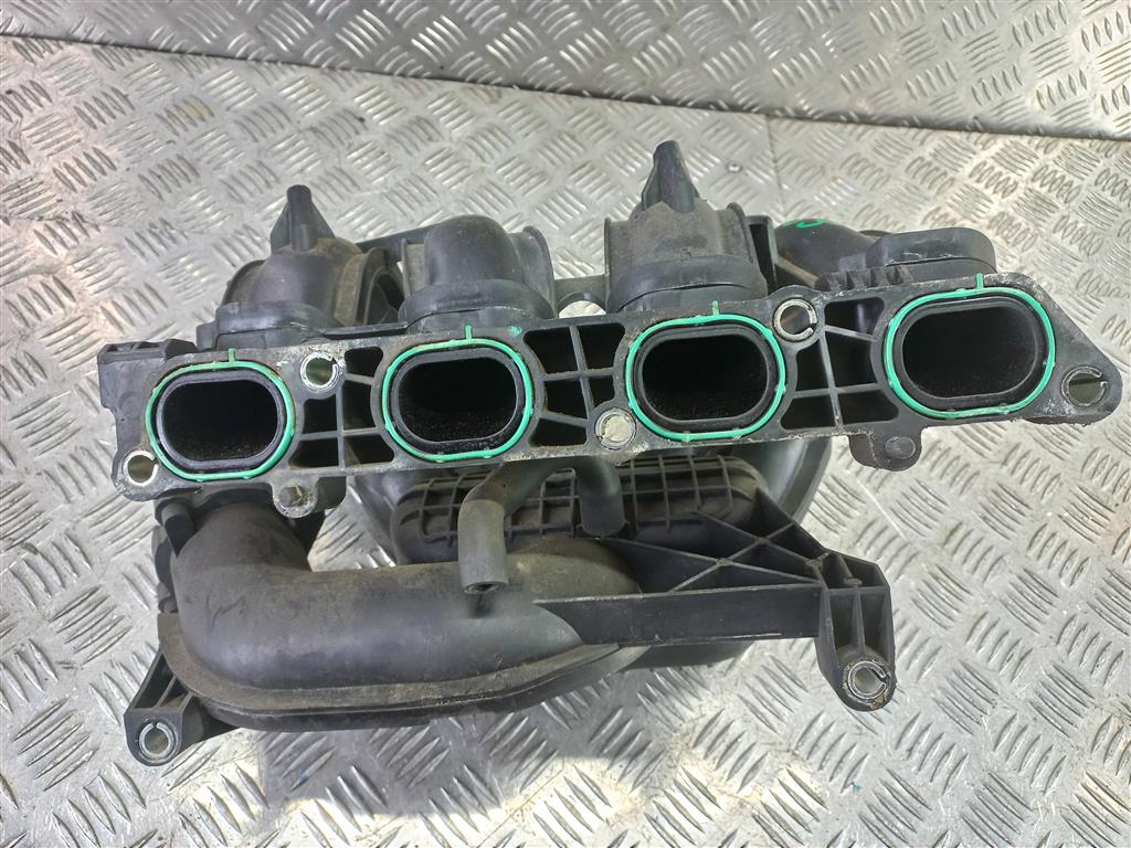 коллектор впускной FORD Focus  1807950, 3620 рублей, Москва