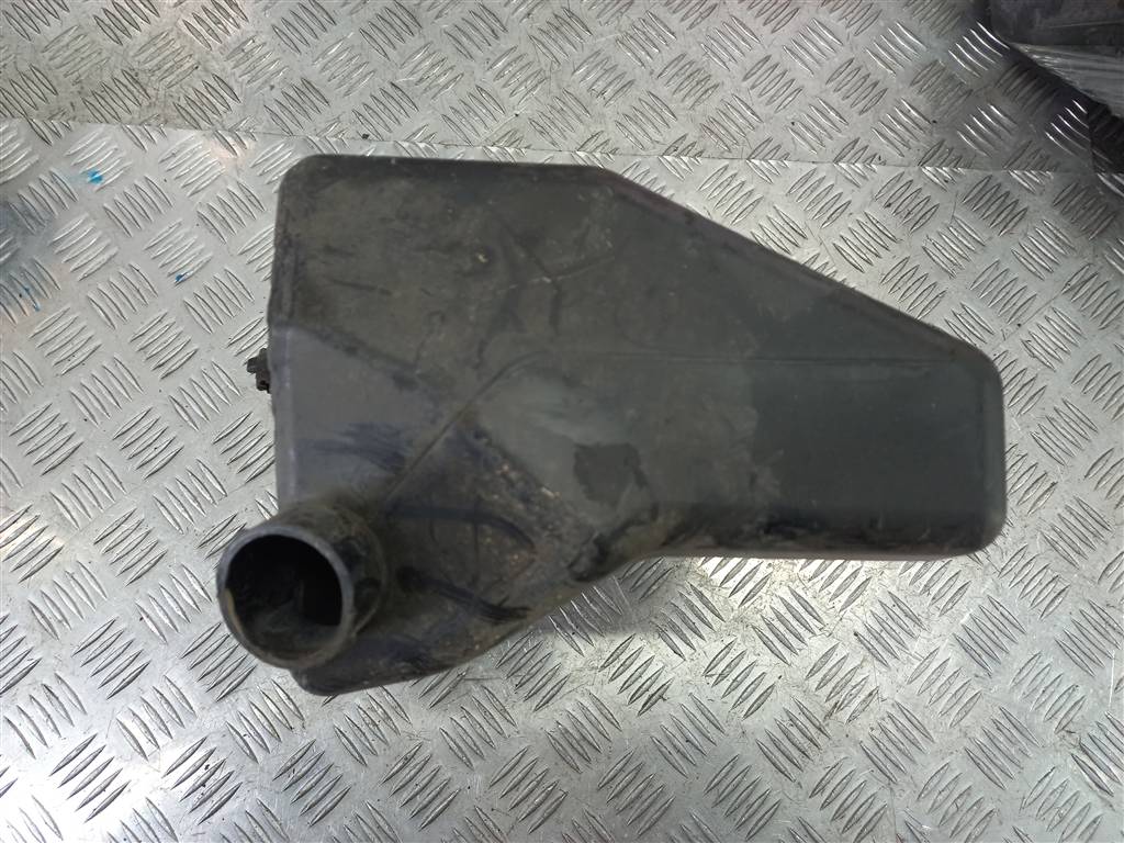 резонатор воздушного фильтра SUZUKI Grand Vitara 2.0 4WD MT (140 л.с.)Grand Vitara  II (2005—2008) Внедорожник 13761-65J00, 2470 рублей, Москва