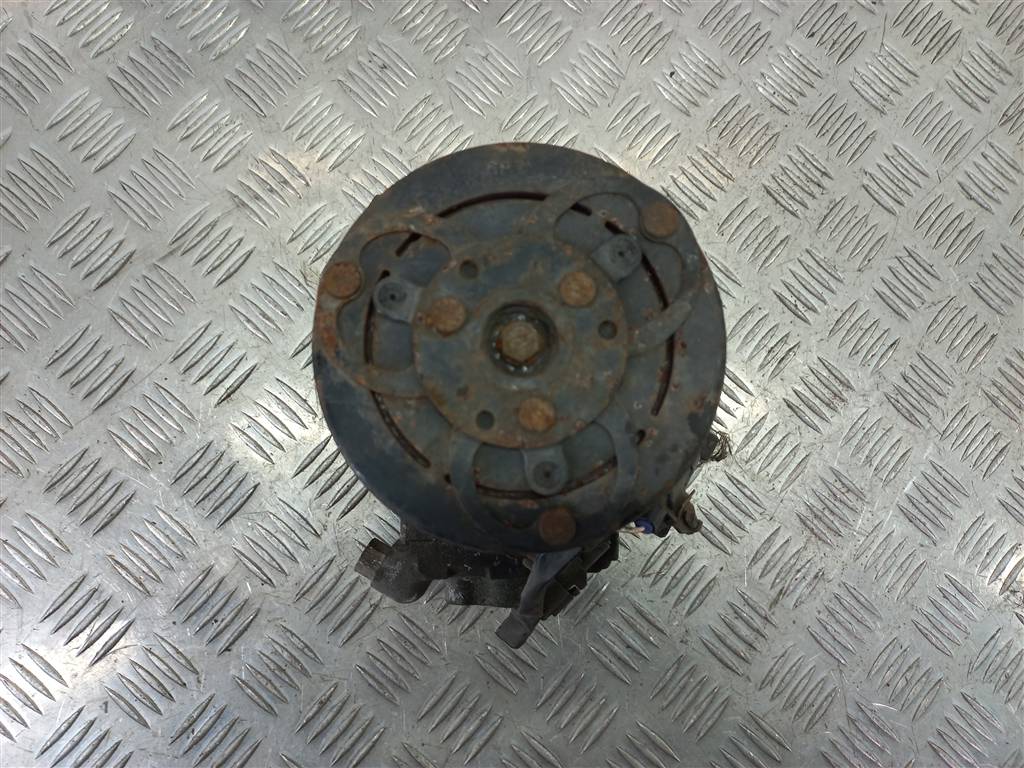 компрессор кондиционера SUZUKI Grand Vitara 2.0 4WD MT (140 л.с.)Grand Vitara  II (2005—2008) Внедорожник 9520064JB1, 17650 рублей, Москва