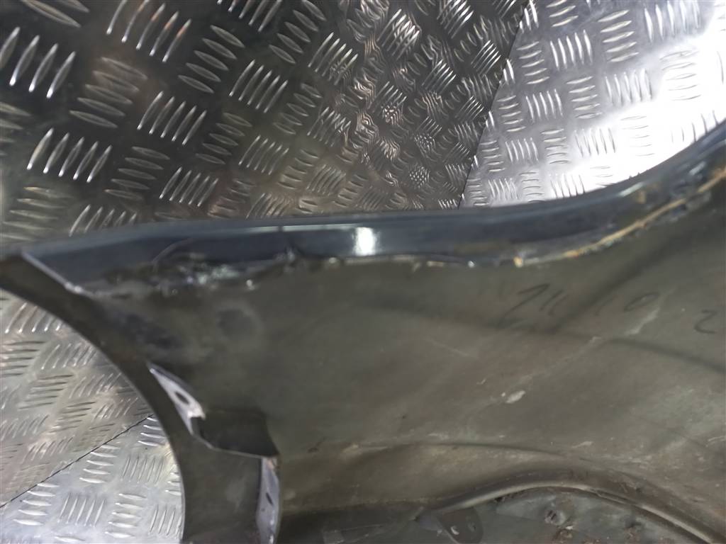 бампер FORD Focus  1744014, 8220 рублей, Москва