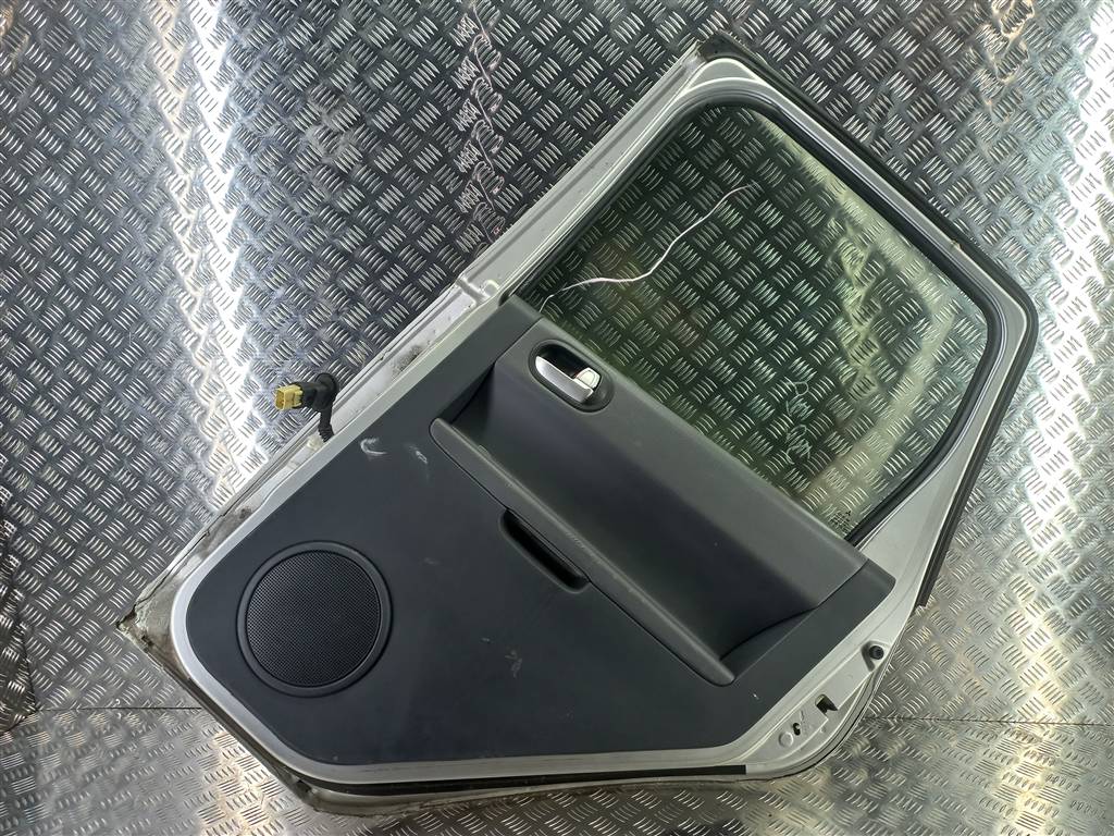 дверь MITSUBISHI COLT  MN161892, 3160 рублей, Москва