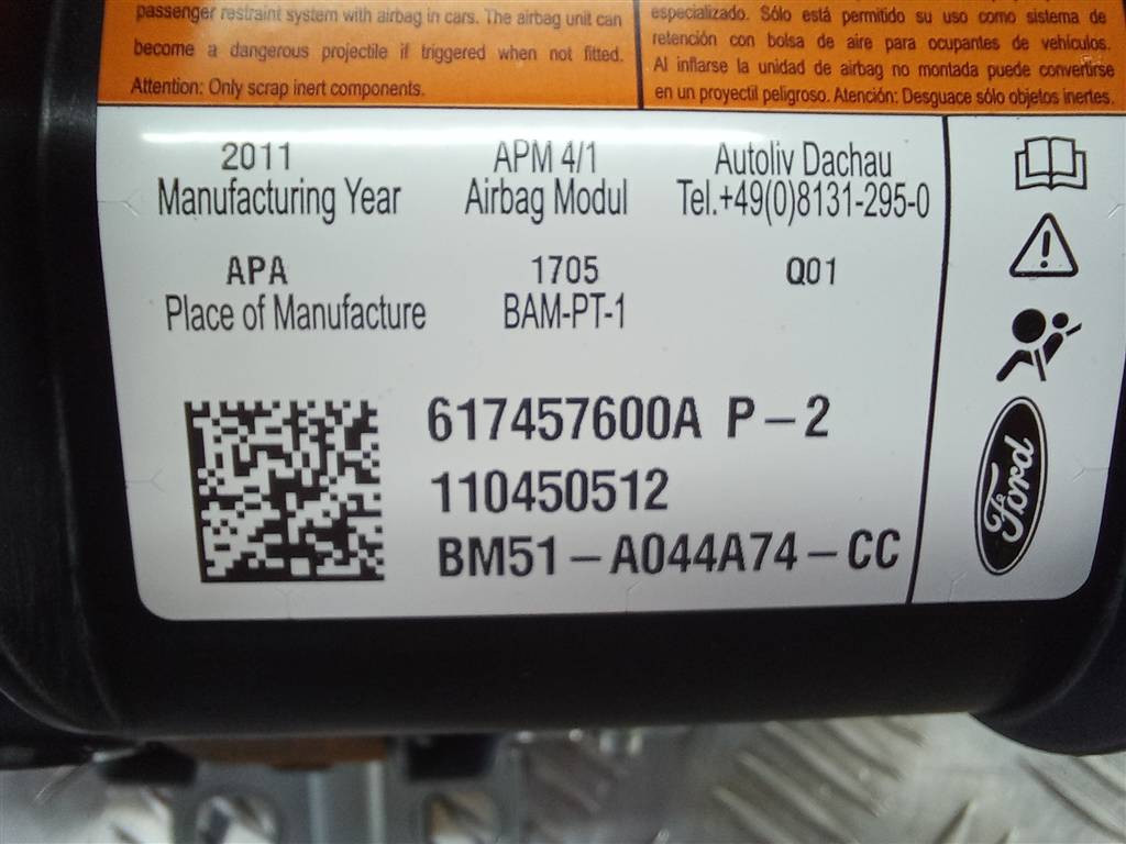 подушка безопасности пассажира FORD Focus  1780158, 3279 рублей, Москва