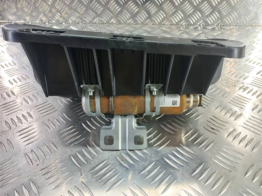 подушка безопасности пассажира FORD Focus  1780158, 3279 рублей, Москва