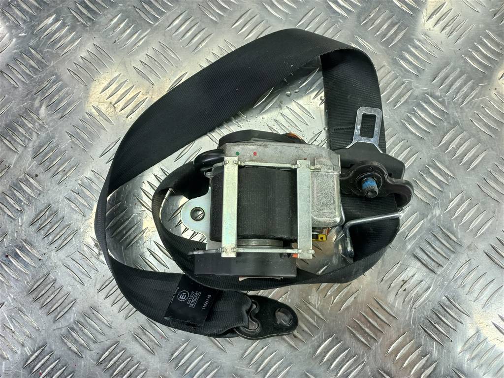 ремень безопасности FORD Focus  1764014, 3279 рублей, Москва