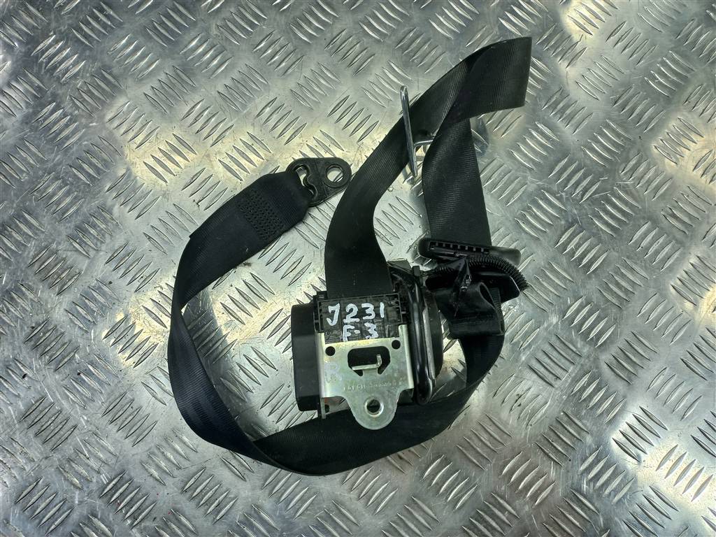 ремень безопасности FORD Focus  1839761, 3850 рублей, Москва