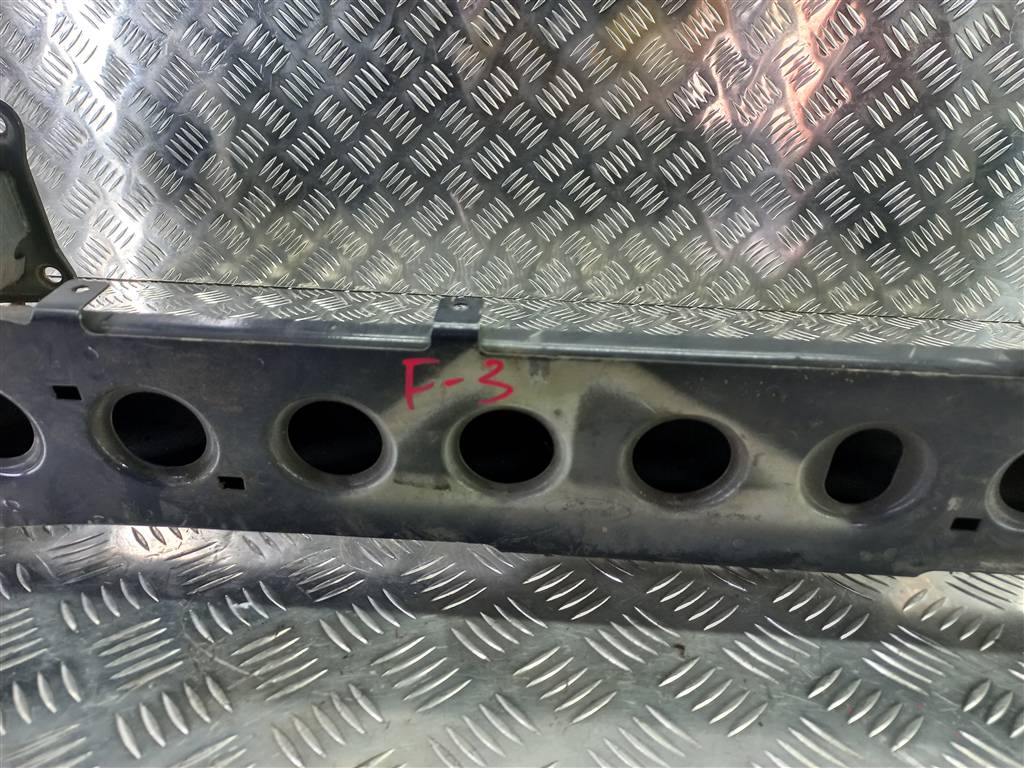 усилитель бампера FORD Focus  1860770, 8450 рублей, Москва