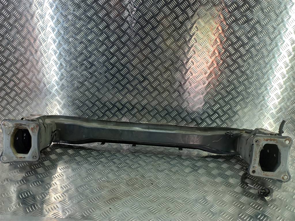 усилитель бампера FORD Focus  1860770, 8450 рублей, Москва