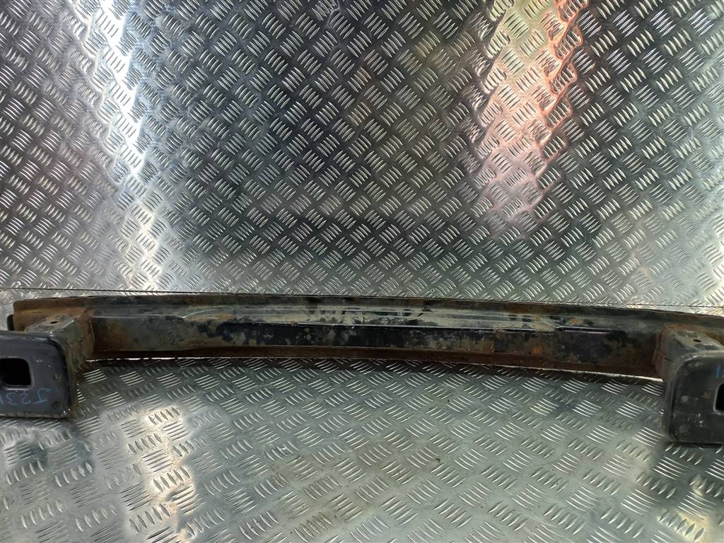 усилитель бампера FORD Focus  1859062, 3620 рублей, Москва