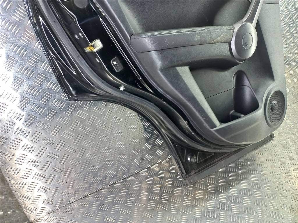 дверь HONDA CR-V 2.0 4WD MT (150 л.с.)CR-V  III (2006—2009) Внедорожник 67550SWAA00ZZ, 10750 рублей, Москва