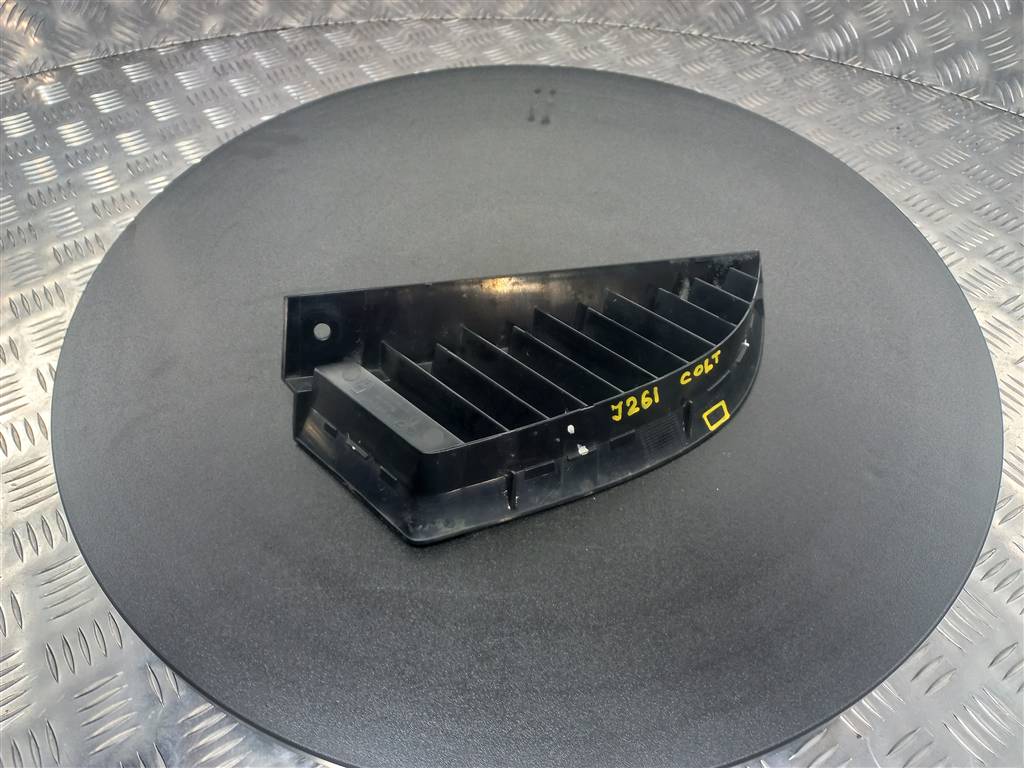 решетка радиатора MITSUBISHI COLT  MN127774XA, 2010 рублей, Москва