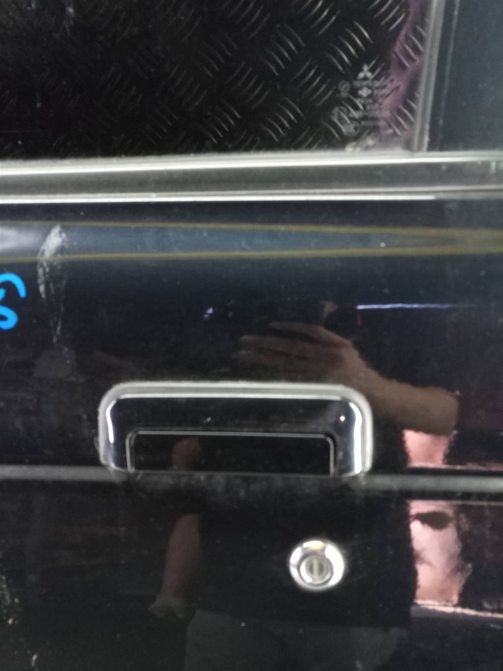 дверь MITSUBISHI PAJERO SPORT 3.0 AT (170 л.с.)Pajero Sport  I рестайлинг (2004—2008) Внедорожник MR981905, 11330 рублей, Москва