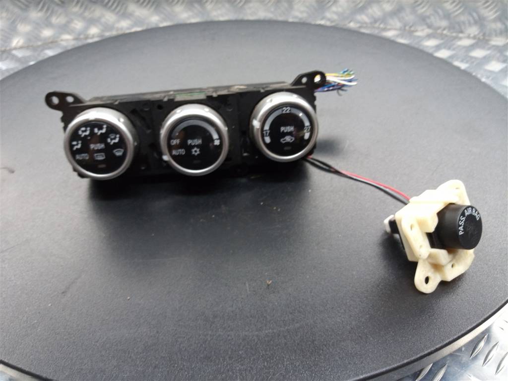 блок управления печкой MITSUBISHI L200  2.4 DID AT (154 л.с.)L200  V (2015—2019) Пикап 7820A727, 5580 рублей, Москва