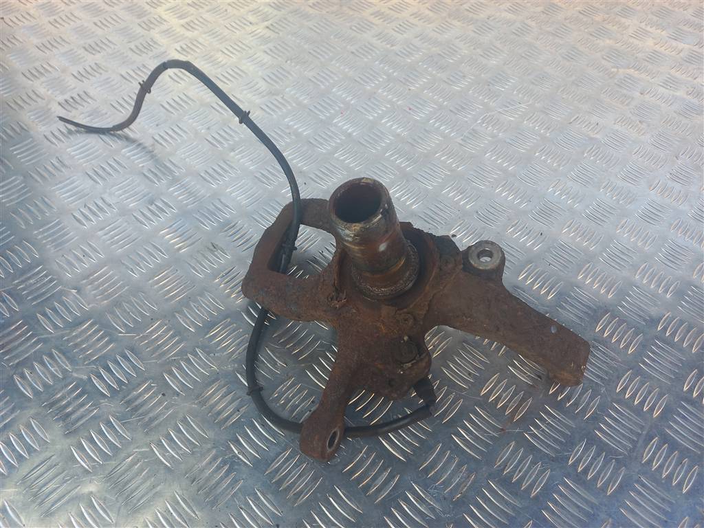 кулак MITSUBISHI PAJERO SPORT 3.0 AT (170 л.с.)Pajero Sport  I рестайлинг (2004—2008) Внедорожник MR113893, 6150 рублей, Москва