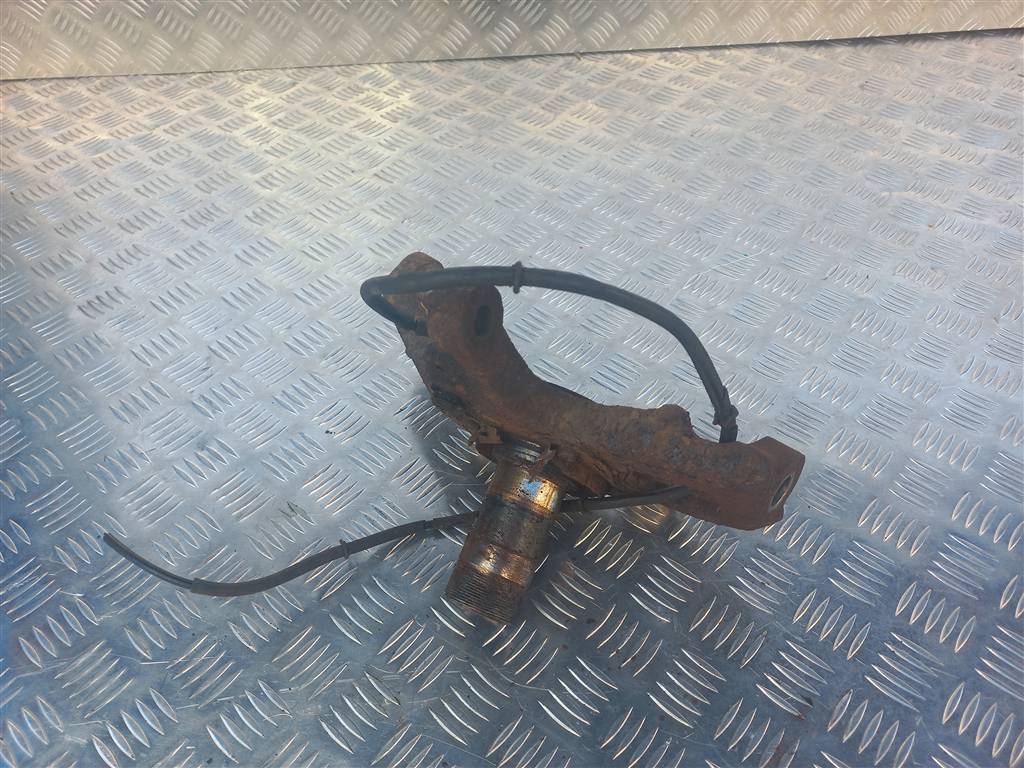 кулак MITSUBISHI PAJERO SPORT 3.0 AT (170 л.с.)Pajero Sport  I рестайлинг (2004—2008) Внедорожник MR113893, 6150 рублей, Москва