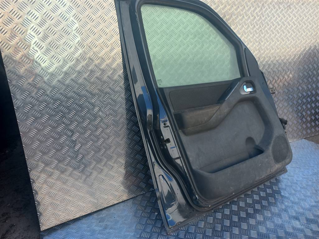 дверь NISSAN NAVARA  80101EB330, 5920 рублей, Москва