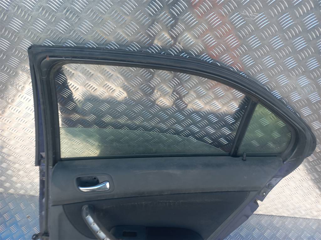 дверь HONDA Accord 2.0 AT (155 л.с.)Accord  VII (2002—2006) Седан 67510-SEA-900ZZ, 5350 рублей, Москва