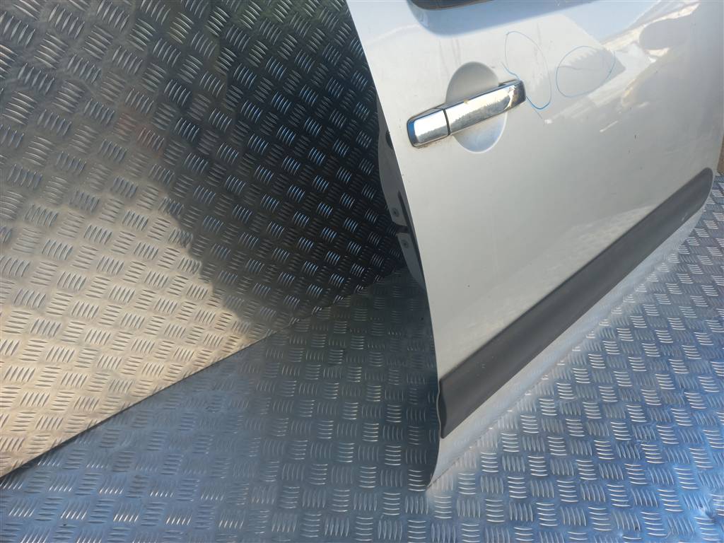 дверь NISSAN NAVARA  H01005X0MA, 7190 рублей, Москва