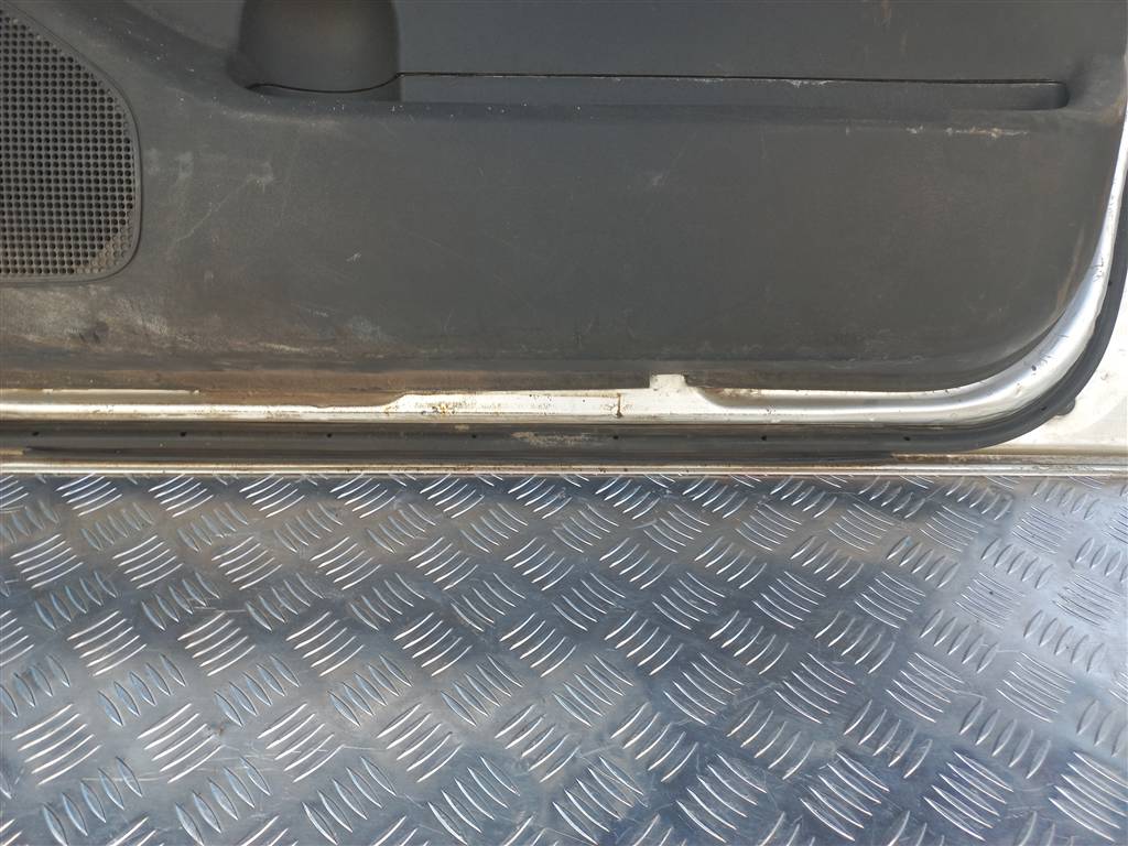 дверь NISSAN NAVARA  H01005X0MA, 7190 рублей, Москва