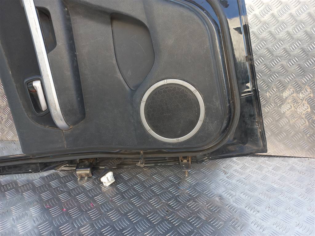 дверь SUZUKI Grand Vitara 2.0 4WD MT (140 л.с.)Grand Vitara  II (2005—2008) Внедорожник 6800365833, 4310 рублей, Москва