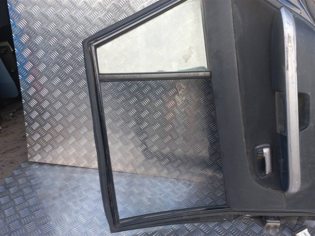 дверь SUZUKI Grand Vitara 2.0 4WD MT (140 л.с.)Grand Vitara  II (2005—2008) Внедорожник 6800365833, 4310 рублей, Москва