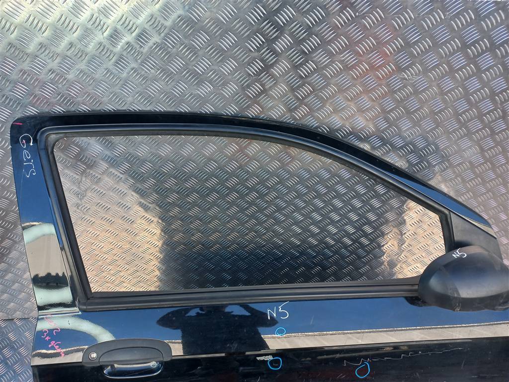 дверь Hyundai GETZ 1.4 AT (97 л.с.)Getz  I (2002—2005) Хетчбэк 760041C221, 4310 рублей, Москва