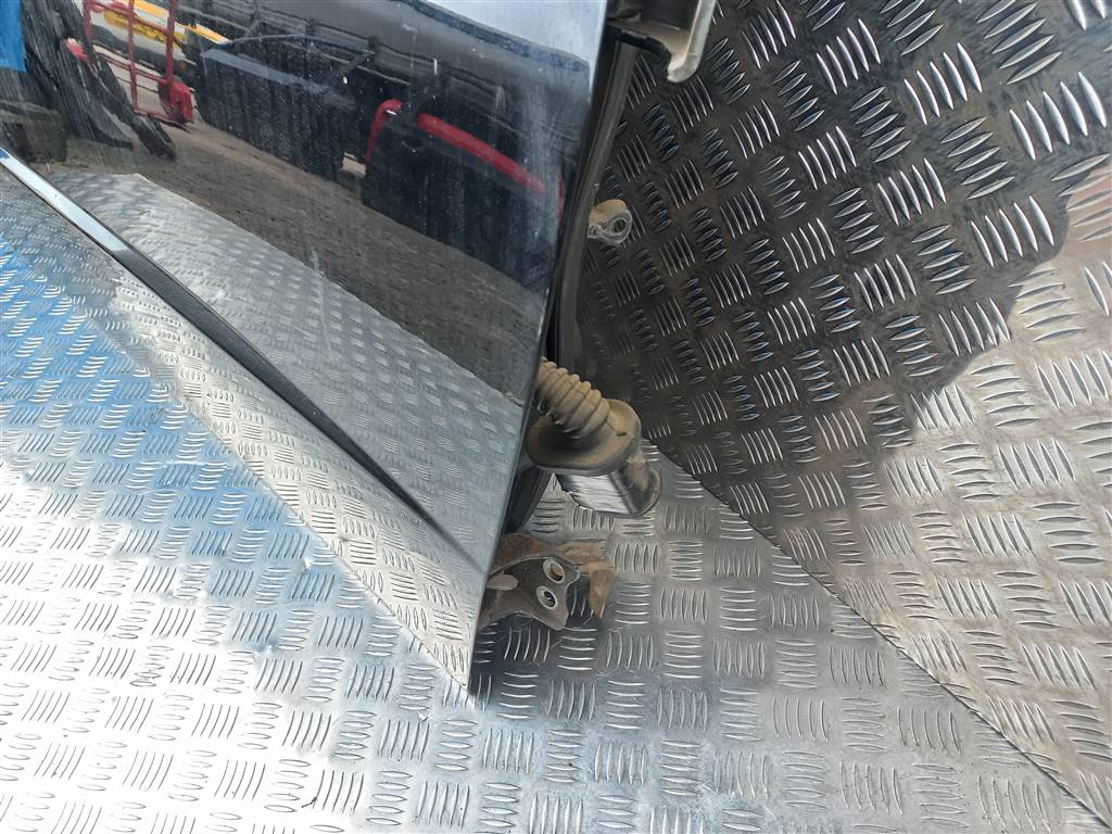 дверь HONDA Civic 1.8 MT (140 л.с.)Civic  VIII (2005—2009) Хетчбэк 67010SMRE00ZZ, 10750 рублей, Москва