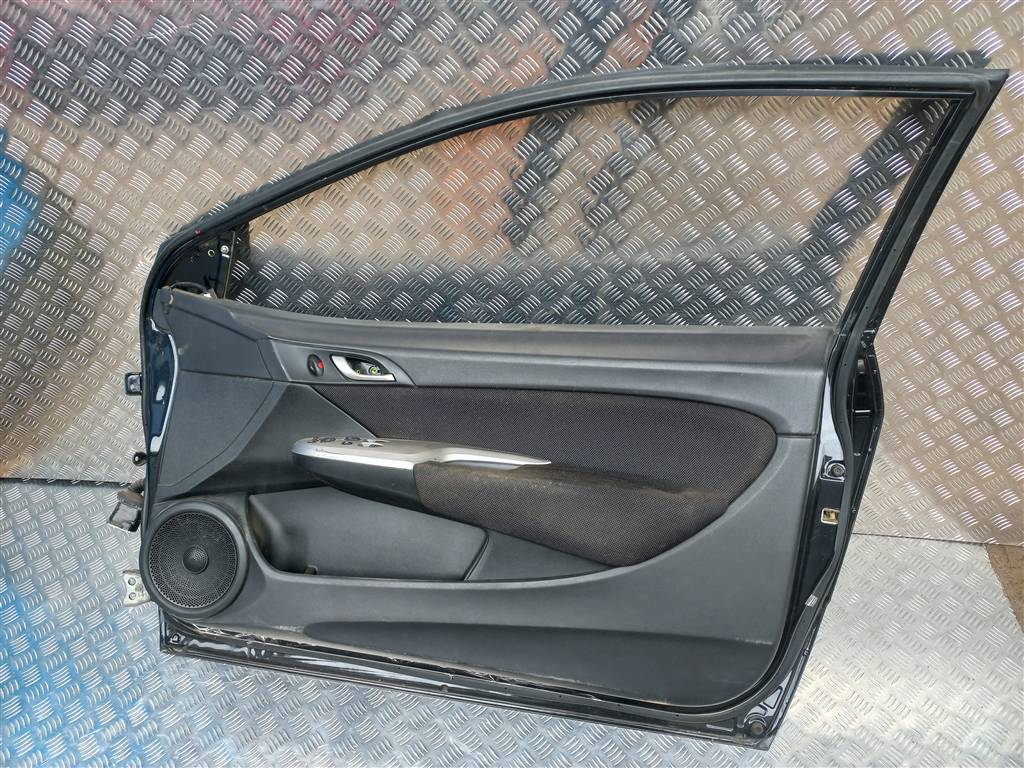 дверь HONDA Civic 1.8 MT (140 л.с.)Civic  VIII (2005—2009) Хетчбэк 67010SMRE00ZZ, 10750 рублей, Москва