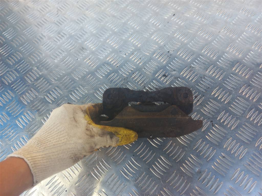 суппорт MITSUBISHI PAJERO SPORT 3.0 AT (170 л.с.)Pajero Sport  I рестайлинг (2004—2008) Внедорожник 44001W030P, 5810 рублей, Москва