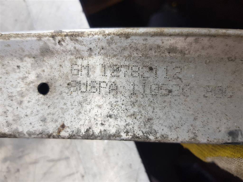 усилитель бампера CHEVROLET  ORLANDO 1.8 AT (141 л.с.)Orlando  I (2010—2018) Минивэн 12782112, 5000 рублей, Москва